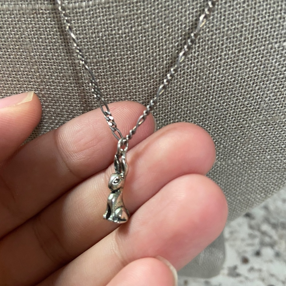 925 Silver Rabbit Pendant Necklace - Picture 3 of 4